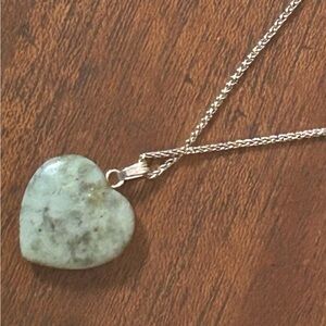 Elegant Heart-Shaped Green Stone Necklace